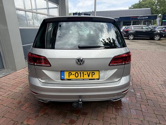 Volkswagen GOLF SPORTSVAN 1.5 TSI ACT Highline Bj 2018 Km 151.000 Nap Navi,Panodak.Trekhaak,Cruise 150pk