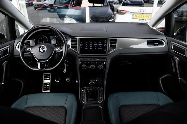 Volkswagen GOLF SPORTSVAN 1.0 TSI Highline | Trekhaak | Stoelverw. | Carplay
