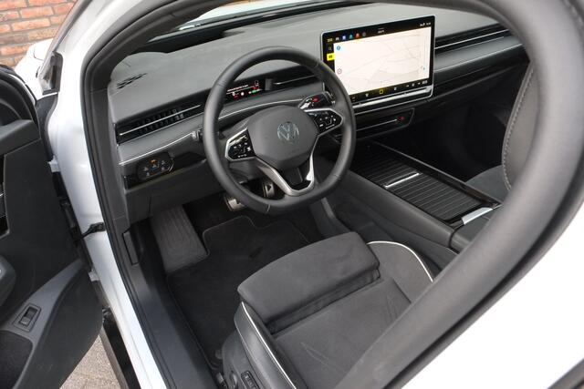 Volkswagen ID ID.7 Tourer Pro S Business 86 kWh Warmtepomp, Panoramadak, Headup display, 360° Camera