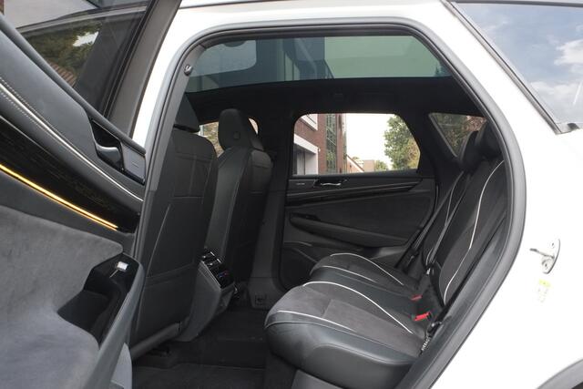 Volkswagen ID ID.7 Tourer Pro S Business 86 kWh Warmtepomp, Panoramadak, Headup display, 360° Camera