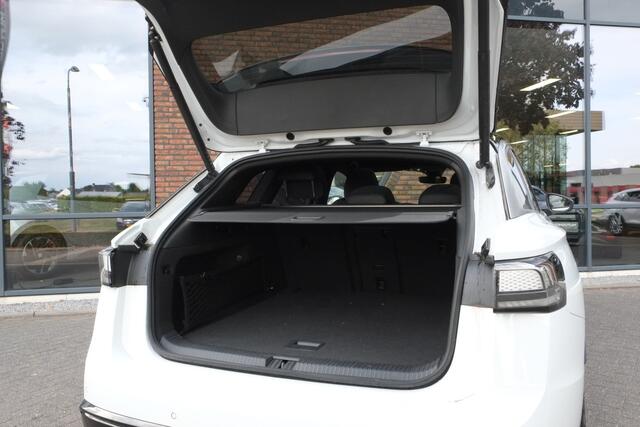 Volkswagen ID ID.7 Tourer Pro S Business 86 kWh Warmtepomp, Panoramadak, Headup display, 360° Camera