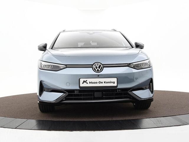 Volkswagen ID ID.7 Limited Edition 77 kWh accu 286 PK · Achteruitrijcamera · Draadloze telefoonverbinding · Trekhaak inklapbaar, met elektrische ontgrendeling ·