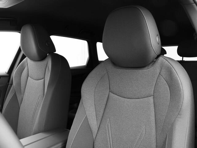 Volkswagen ID ID.7 Tourer Limited Edition 77 kWh accu 286 PK · verwarmd stuurwiel · Draadloze telefoonlader · Prijs is inclusief inruilpremie ·