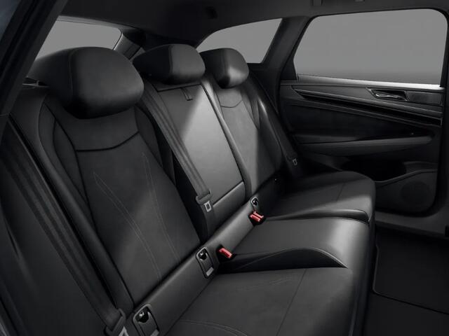 Volkswagen ID ID.7 Pro Limited Edition 77 kWh accu 286 PK · Draadloze telefoonlader · 360 camera · verwarmde voorstoelen · Prijs is inclusief inruilpremie ·