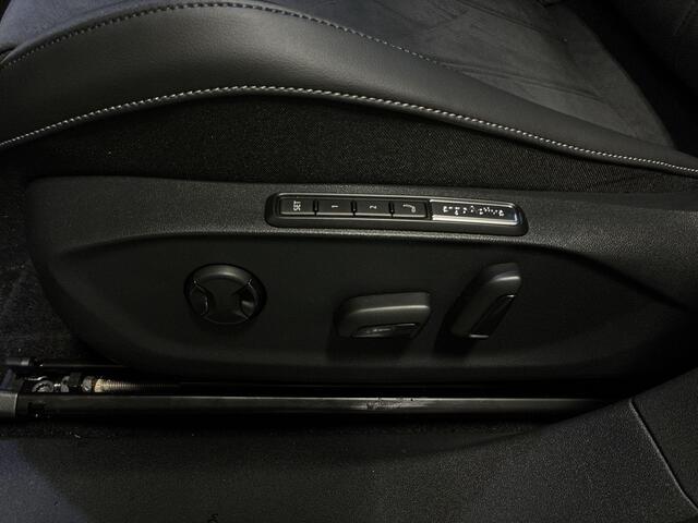 Volkswagen ID ID.7 Pro Business 286pk 77 kWh · 360 Camera · Head-Up · Alarm · Elek. Trekhaak · Keyless · Elek. Voorstoelen · 20'' Inch ·