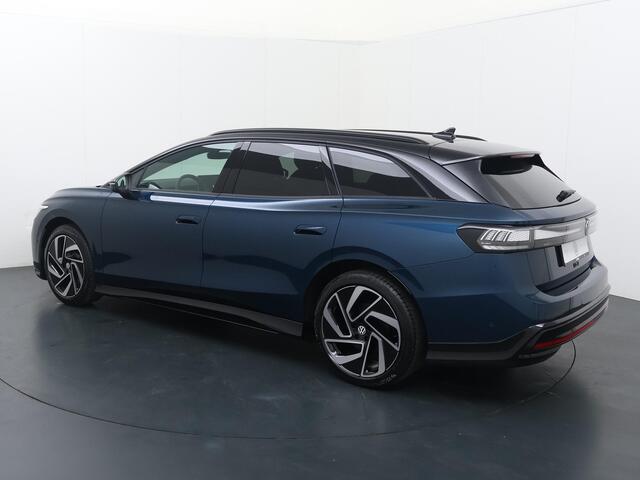 Volkswagen ID ID.7 Pro Limited Edition 77 kWh accu 210 kW / 286 PK | 17% bijtelling |