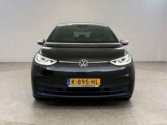 Volkswagen ID ID3 First Plus 58 kWh | Snelladen | SOH 92% | Sfeer | Virtual | IQ Light | Adap. Cruise | Camera | Carplay