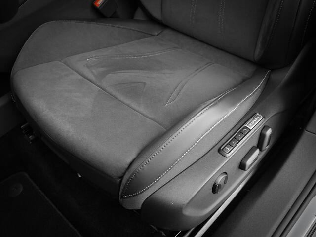 Volkswagen ID ID.7 Tourer Pro Limited Edition 77kWh 286pk · Navigatie · 360 camera · Trekhaak · 20" LM velgen