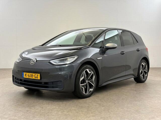Volkswagen ID ID3 First Plus 58 kWh | VERWACHT | Snelladen | SOH 91% | IQ Lights | Camera | Trekhaak