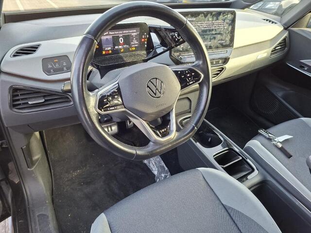 Volkswagen ID ID3 First Plus 58 kWh | VERWACHT | Snelladen | SOH 91% | IQ Lights | Camera | Trekhaak