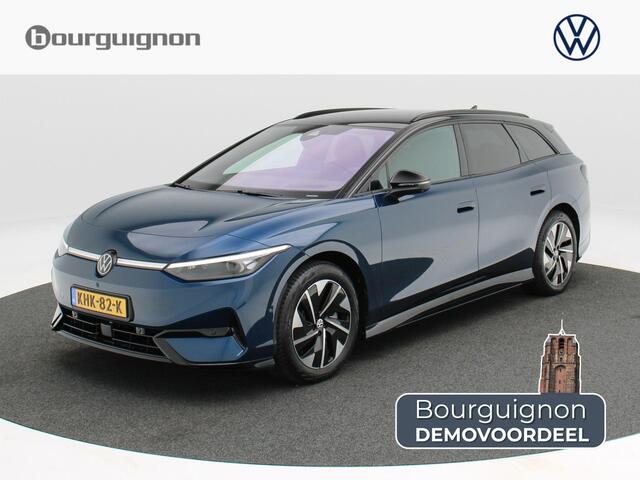Volkswagen ID ID.7 Tourer Pro Limited Edition 77 kWh | Trekhaak | Stoel & Stuurverwarming | Dodehoek Detectie | 360 Camera |