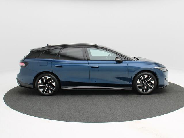 Volkswagen ID ID.7 Tourer Pro Limited Edition 77 kWh | Trekhaak | Stoel & Stuurverwarming | Dodehoek Detectie | 360 Camera |