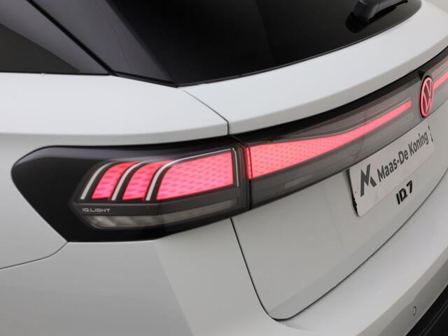 Volkswagen ID ID.7 Pro Limited Edition 77 kWh accu 286 pk · Trekhaak inklapbaar, met elektrische ontgrendeling · Voorraad OUTLET · Prijs is inclusief inruilpremie ·