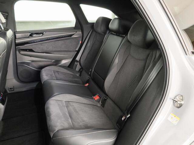 Volkswagen ID ID.7 Limited Edition Plus 77 kWh accu 210 kW / 286 PK V / Trekhaak / Massage / 360 graden / HUD