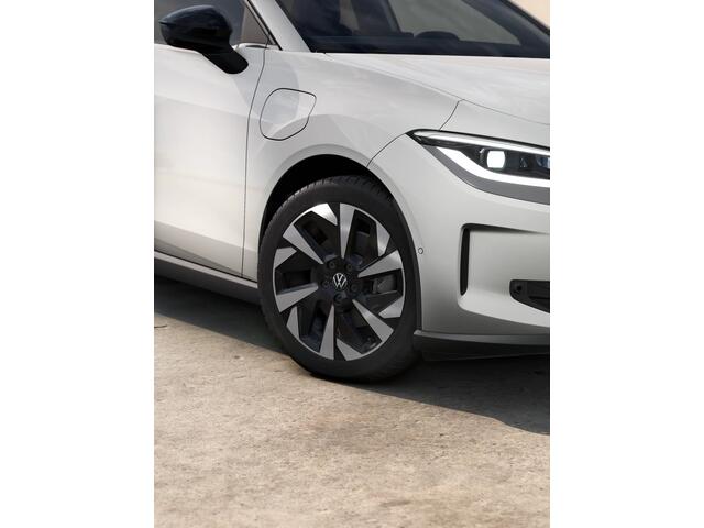 Volkswagen ID ID. Polo 52 kWh 211 1AT Style First Edition | Airconditioning automatisch, 2-zone (Climatronic) | Automatische afstandsregeling (Adaptive Cruise Control) | Diefstalalarm