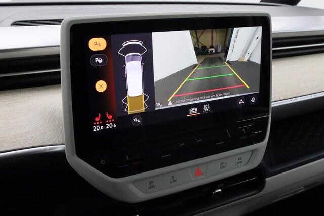 Volkswagen ID. Buzz 1st 77kWh 204 pk | IQ Light | Stuur-/stoelverwarming | Achteruitrijcamera | Navigatie | Adaptive Cruise