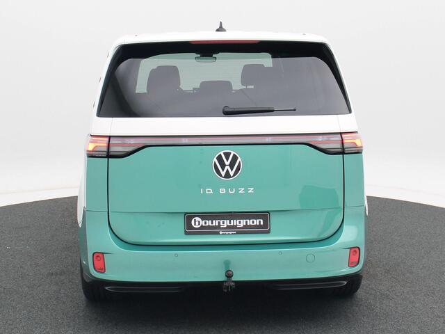 Volkswagen ID. Buzz Bedrijfswagens Pro Bulli L2 7-zits 210 kW (286 pk) 3239 mm | Trekhaak | 20"Stockton LM | Led matrix koplampen | Electrisch bedienbare achterklep |