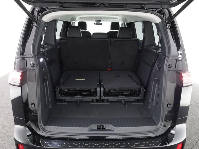 Volkswagen ID. Buzz Bedrijfswagens Pro Bulli Limited 210 kW / 286 PK | 7-zits | 360 Camera | Trekhaak wegklapbaar | IQ Light | Stuur-/stoelverwarming | Carplay | Navigatie | Adaptive Cruise