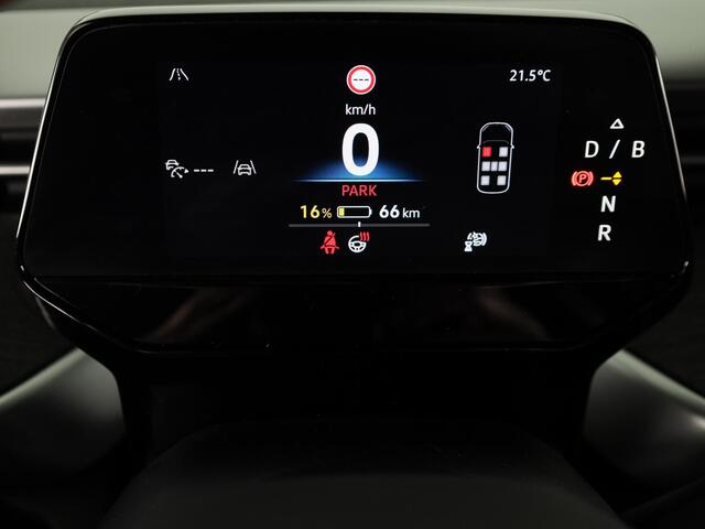 Volkswagen ID. Buzz GTX 4MOTION 86 kWh LWB 7p. 340 pk | SoH 100% | Verlengde garantie | Navigatie | Trekhaak (wegklapbaar) | Parkeersensoren (Park assist) | Achteruitrijcamera | Stoelverwarming v/a |