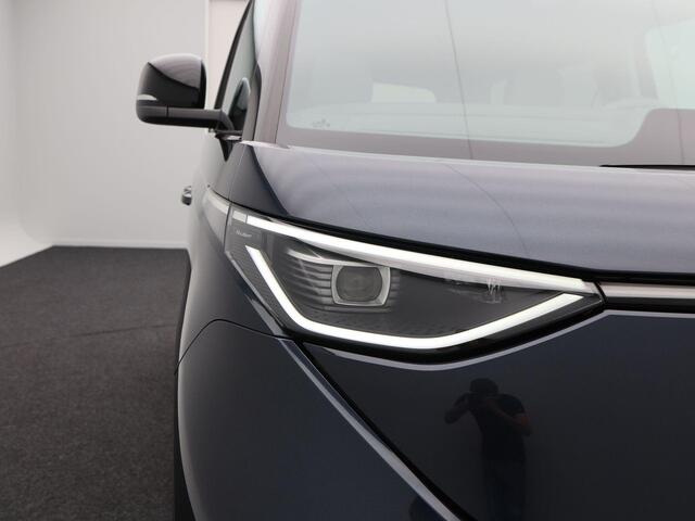 Volkswagen ID. Buzz 1st 77kWh 204 Pk | Stoel/Stuurverwarming | Camera | Adaptive Cruise | IQ Light | CarPlay | 20 Inch | 22.427 Km !!