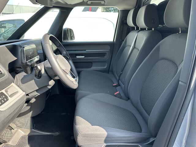 Volkswagen ID. Buzz Cargo Navi Cruise Camera . 3 zits . 77 kwh 204 pk wegen belasting 51 per kwartaal . mooie complete bus .