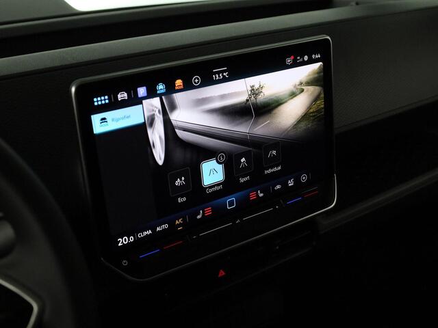 Volkswagen ID. Buzz Cargo Anniversary Edition 210 kW / 286 pk | IQ Light | Camera | Keyless | achterdeuren