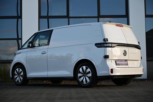 Volkswagen ID. Buzz Cargo 79 kWh White Edition 286pk 454 km ¤ 479 P.M
