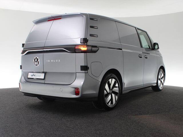 Volkswagen ID. Buzz Cargo Bulli Edition 286 pk | Trekhaak | Carplay | Rondomzicht Camera | IQ Light
