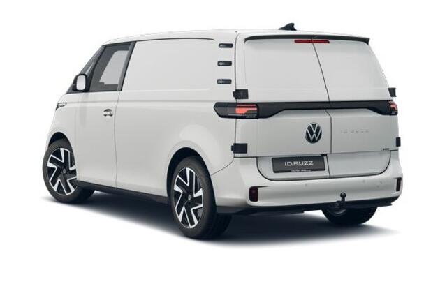 Volkswagen ID. Buzz Cargo ID. Buzz Cargo 286 pk Bulli Edition, Achteruitrijcamera, Bijrijdersbank, Navigatie, Achterdeuren, Trekhaak, Warmtepomp