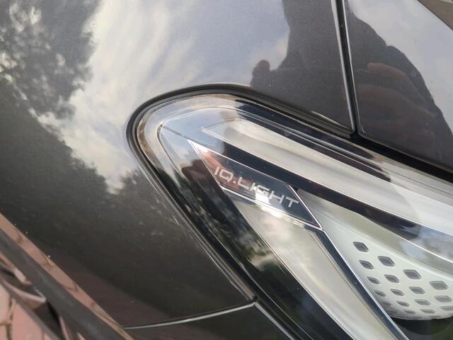 Volkswagen ID.3 204pk First Plus 58 kWh / Trekhaak Afneembaar / LED / Camera / Navigatie / 19" LMV