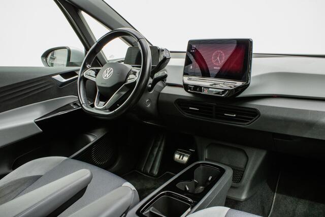 Volkswagen ID.3 First Plus 58 kWh Adapt. cruise/ Matrix LED/ Camera/ Stuur + stoelverwarming/ Carplay/ 19" Lmv