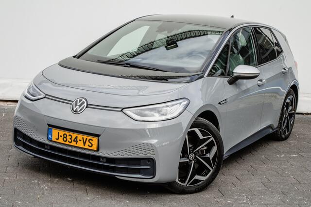 Volkswagen ID.3 First Plus 58 kWh Adapt. cruise/ Matrix LED/ Camera/ Stuur + stoelverwarming/ Carplay/ 19" Lmv