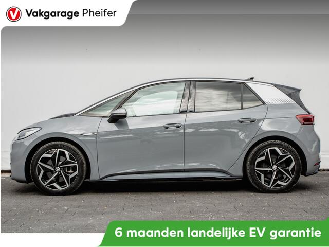 Volkswagen ID.3 First Plus 58 kWh Adapt. cruise/ Matrix LED/ Camera/ Stuur + stoelverwarming/ Carplay/ 19" Lmv