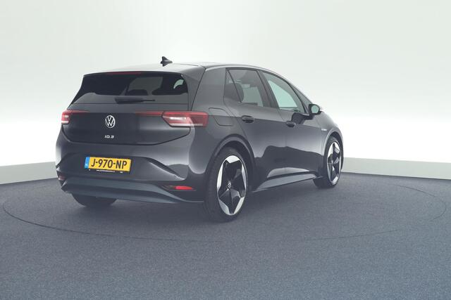 Volkswagen ID.3 First Max 204pk 58 kWh Panoramadak Head-Up Camera Stoelverwarming Navigatie