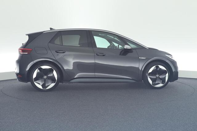 Volkswagen ID.3 First Max 204pk 58 kWh Panoramadak Head-Up Camera Stoelverwarming Navigatie