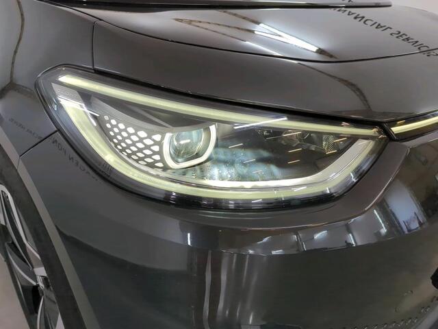 Volkswagen ID.3 First Plus 204pk 58 kWh Camera / Navigatie / Parkeersensoren / LED / Stoelverwarming / 19"LM Velgen