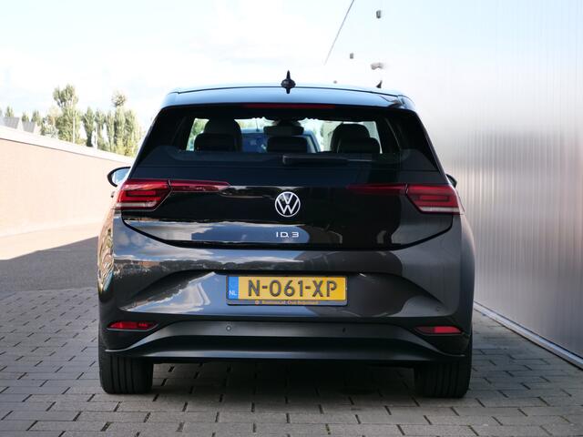 Volkswagen ID.3 First 58 kWh 204pk Automaat Stoelverwarming / Camera / Apple Carplay
