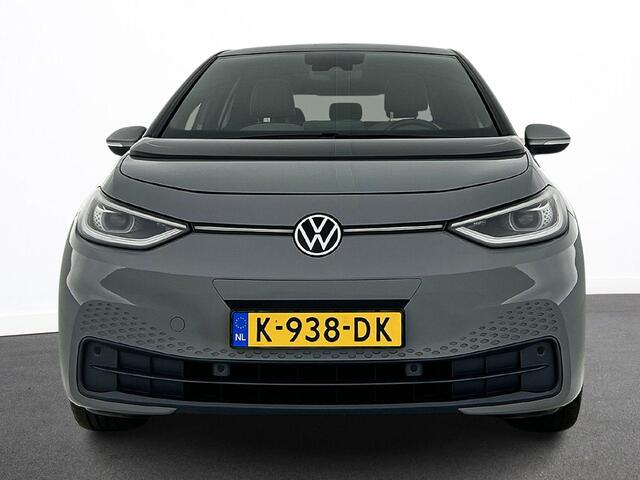 Volkswagen ID.3 First Plus 58 kWh Airco ECC Navi Carplay Adaptive Cruise control 18" LM Velgen Full LED Stoelverwarming PDC VA + Camera