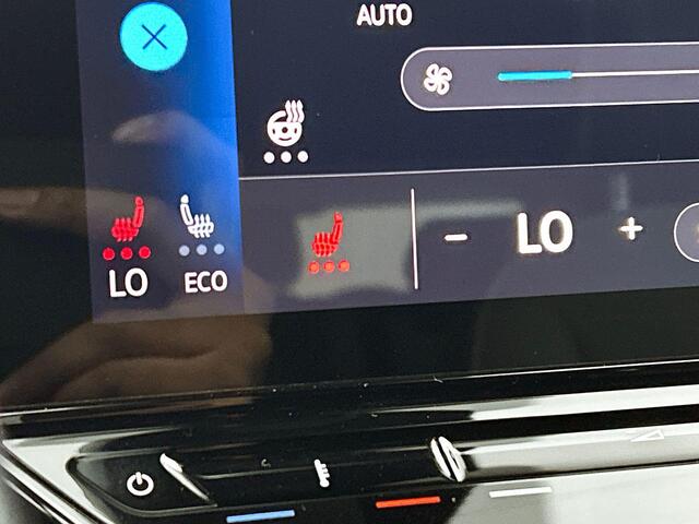 Volkswagen ID.3 First Plus 58 kWh Airco ECC Navi Carplay Adaptive Cruise control 18" LM Velgen Full LED Stoelverwarming PDC VA + Camera