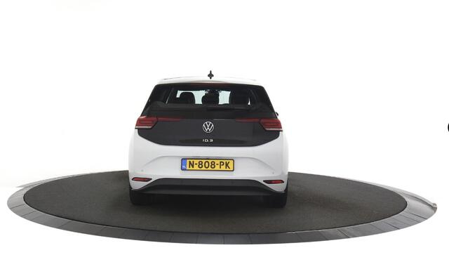 Volkswagen ID.3 Pro S 77 kWh Navigatie / Camera / Trekhaak