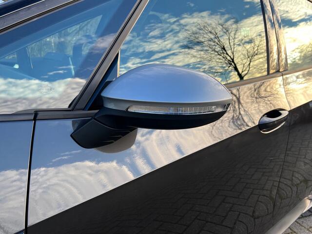 Volkswagen ID.3 Pro Performance 58 kWh | Navi | PDC | Cruise | Info Bas: 0492-588982 Info Bas: 0492-588982 Whatsapp: 0492588988