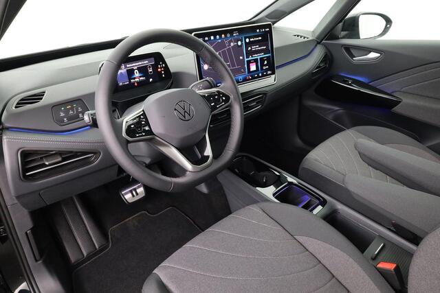 Volkswagen ID.3 Pro Business 59 kWh 150 kW / 204 pk | IQ Light | Achteruitrijcamera | Navigatie | 18 inch
