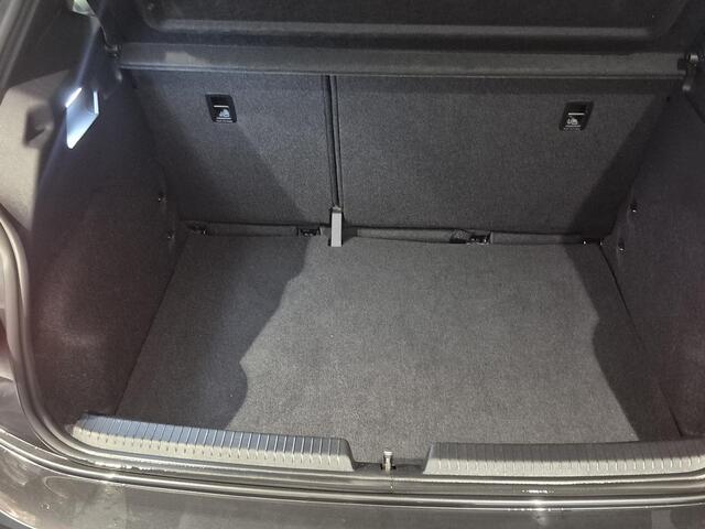 Volkswagen ID.3 First 58 kWh | Navigatie | Climate control