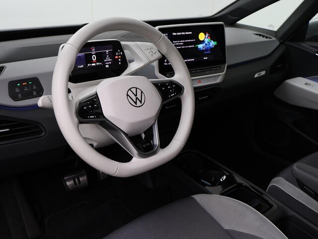 Volkswagen ID.3 First Plus 58 kWh | 204 PK | SoH 91% | Matrix LED koplampen | Verwarmde voorstoelen | | Adaptive cruise control |