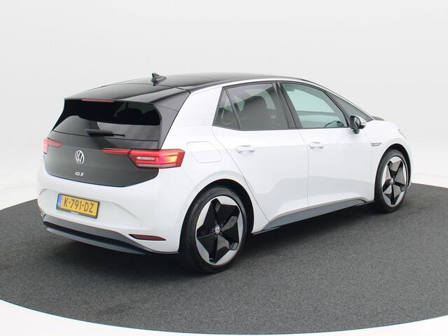 Volkswagen ID.3 First Max 58 kWh 204 Pk Automaat | SOH 93% | Panoramadak | Carplay | Elektrische Stoelen | Full LED | Camera | Parkeersensoren | Privacy Glass | Climate Control | 20 Inch