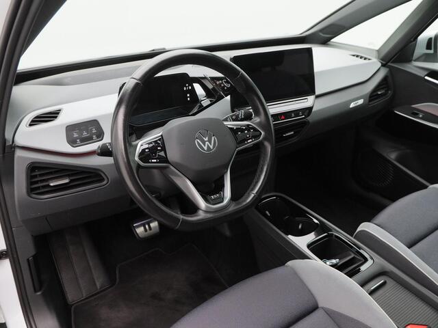 Volkswagen ID.3 First Max 58 kWh 204 Pk Automaat | SOH 93% | Panoramadak | Carplay | Elektrische Stoelen | Full LED | Camera | Parkeersensoren | Privacy Glass | Climate Control | 20 Inch