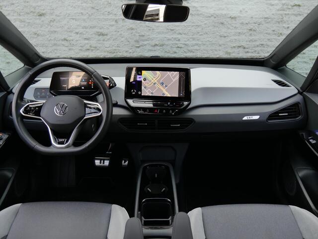 Volkswagen ID.3 1ST PLUS 58kWh/ CAMERA/ KEYLESS/ MATRIX LED