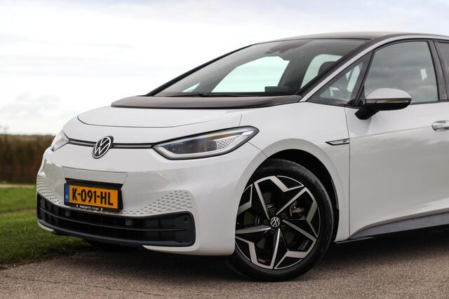 Volkswagen ID.3 First Plus 58 kWh ? Matrix LED ? Camera ? 19 inch