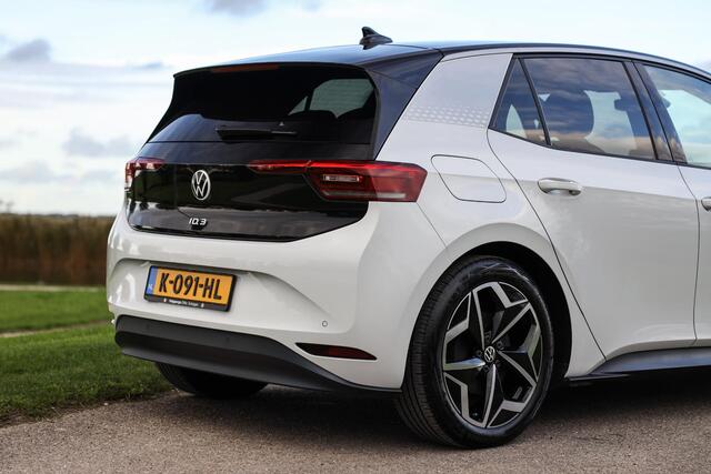 Volkswagen ID.3 First Plus 58 kWh ? Matrix LED ? Camera ? 19 inch
