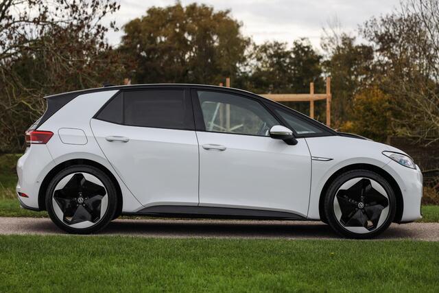 Volkswagen ID.3 Pro 58 kWh 204 PK ? LED ? 20 inch ? ACC